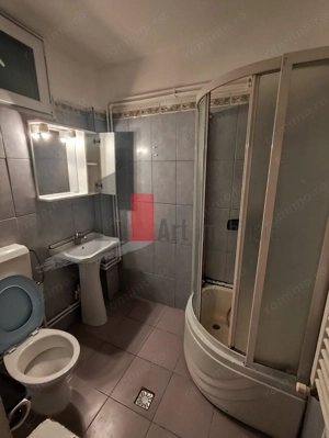 Garsoniera de inchiriat in zona Damaroaia - imagine 5