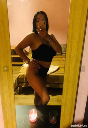 Sunt bibi si sunt nerăbdătoare sa te intalnesc 