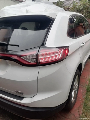 Dezmembrez ford edge  - imagine 3