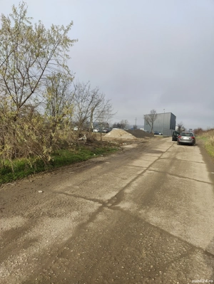 Teren intravilan  cu cadastru și cert.de urbanism - DN6 , la 6 km de Craiova  - imagine 8