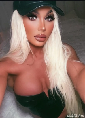 top ts Leila do you also travel Hotell or apartment have a luxury location in the center