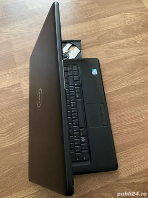 Laptop DELL Display 15,6 inch led,Windows 10 Pro,250gb  memorie,4gb ram, vine cu incarcator.Trimit p