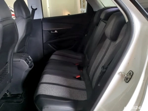 PEUGEOT 3008 Puretech EAT6 Allure, km 145000, Inmatriculat, an 2017 - imagine 5