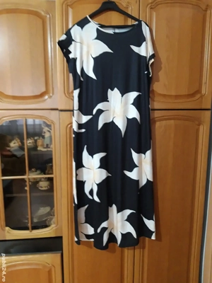 Vand rochii femei, M