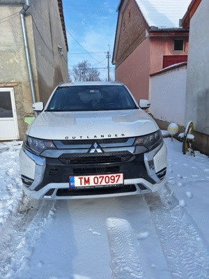 Mitsubishi Outlander Plug in hybrid 2021