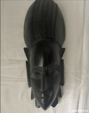 Statueta din lemn de abanos