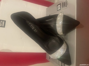 Pantofi de gală mărimea 37