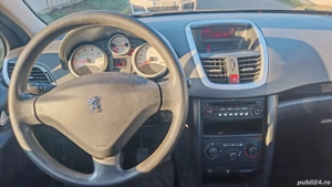 Peugeot 207,benzina 1,4 Euro 5  - imagine 2