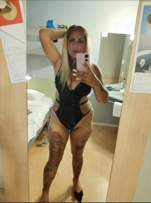 Matură plinuță  - imagine 2