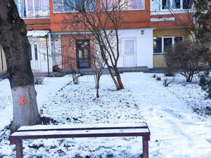 Spațiu lux prestări servicii sau comercal bd. Decebal 50 mp