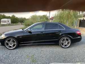 Mercedes E classe W212 - imagine 3