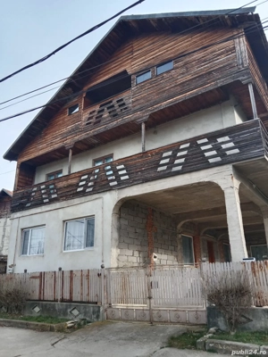 Casa vânzare Moreni , str. Ghinesti 