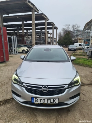 Opel Astra Sport Tourer Turbo 1.4 ECOTEC Dynamic - imagine 4