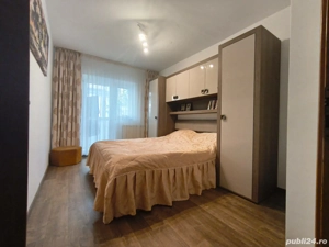 Vând apartament cu 3 camere Strada Privightorii  - imagine 2