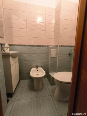 Vând apartament cu 3 camere Strada Privightorii  - imagine 10