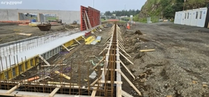 construcți de structura si rezistență, renovări si finisaje