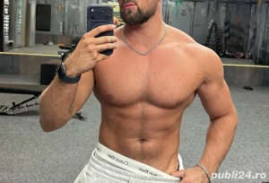 Doar pentru doamne și domnișoare 