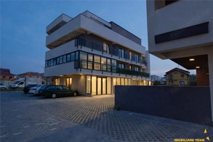 Spatiu 100 mp,ideal cabinete medicale,3 cai de acces,curent trifazic,Tractorul,Brasov - imagine 3