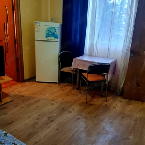 Inchiriez apartament 