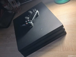 PlayStation 4 PRO   (1TB) cu cd uri.
