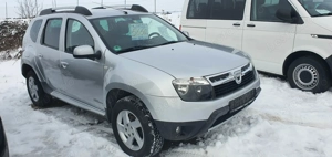 DACIA DUSTER 4x4 an 2011 mot 1.6.16v benzina 110 cp euro 5.consum 6 %km