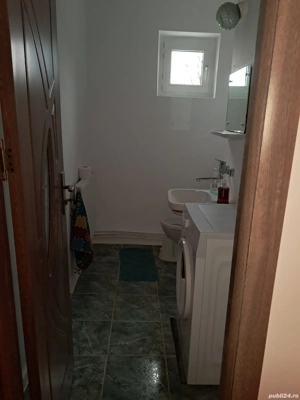 Proprietar închiriez apartament cu 3 camere decomandat si utilat cu centrala proprie!! Brazda lui No - imagine 4