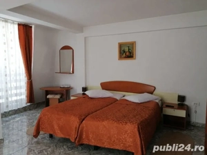 Busteni-17 camere-ideal pensiune, azil etc