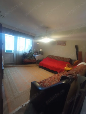 2 decomandate ,etaj 2