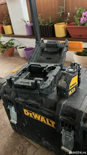 vand pachet de scule dewalt 