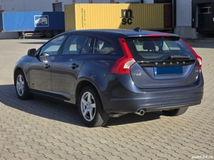 Volvo V60 2.0 automat  - imagine 4