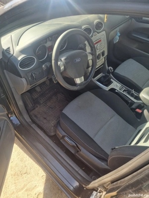 Dezmembrez ford focus 2 1,6 tdci an 2010