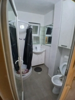 Închiriez apartament 55mp central - imagine 5