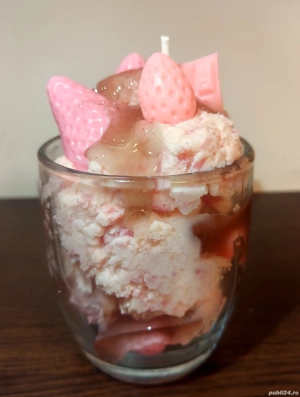 Lumanare inghetata de capsuni