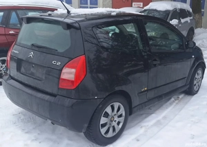 Dezmembram Citroen C2 - imagine 3