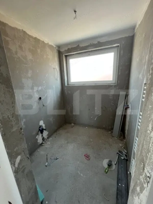 Apartament semidecomandat, bucatarie inchisa, terasa de 64 mp, zona centrala - imagine 6