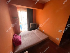 Apartament 2 camere decomandate birou balcon loc parcare Sibiu - imagine 4