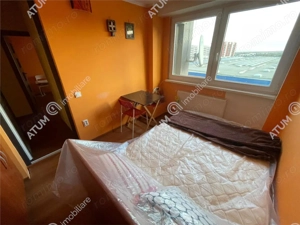 Apartament 2 camere decomandate birou balcon loc parcare Sibiu - imagine 7
