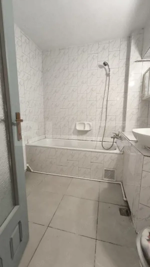 Apartament 4 camere, 85 mp, zona Burdujeni - imagine 11