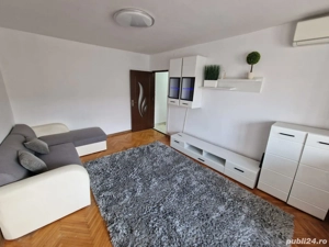 inchiriez apartament 3 camere, Timisoara, Calea Martirilor