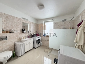 Casa spatioasa pe Strada Odobesti – Locatie deosebita - imagine 16