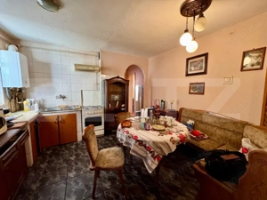 Apartament 4 camere, 81 mp, zona Dambu Pietros 