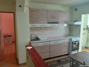 Apartament cu 2 camere decomandat etaj 2 - imagine 2