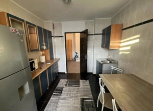 Vanzare Apartament 3 Camere Semidecomandat Piata Sudului-Frumusani