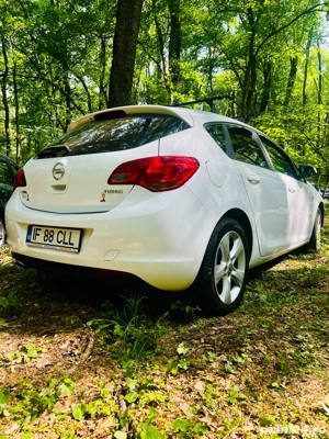 Opel astra j 1.4 turbo 140cp benzina+gpl - imagine 5