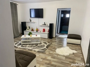 Vand Apartament 60mp etaju 3