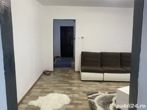 Vand Apartament 60mp etaju 3 - imagine 8