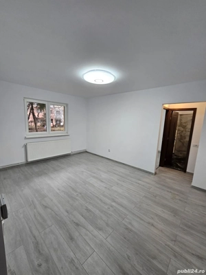 De vanzare ap 2 c renovat complet etaj intermediar