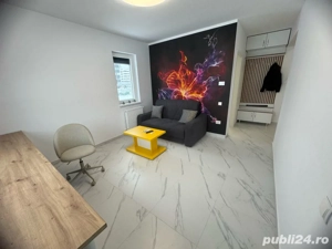 Inchiriez garsoniera Militari Residence