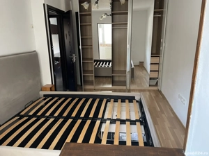 Proprietar inchiriez apartament 3 camere in Calea Aradului