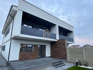 Casa de tip duplex Berlin ,Mosnita N.